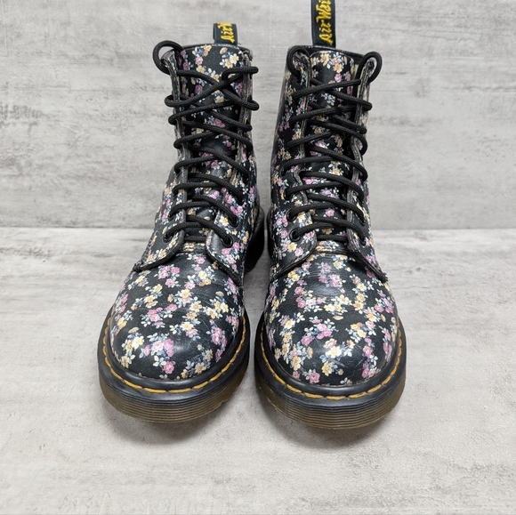 Dr. Martens 1460 Tydee Ditsy Floral Combat Boots Women's Size 6 - Picture 3 of 12